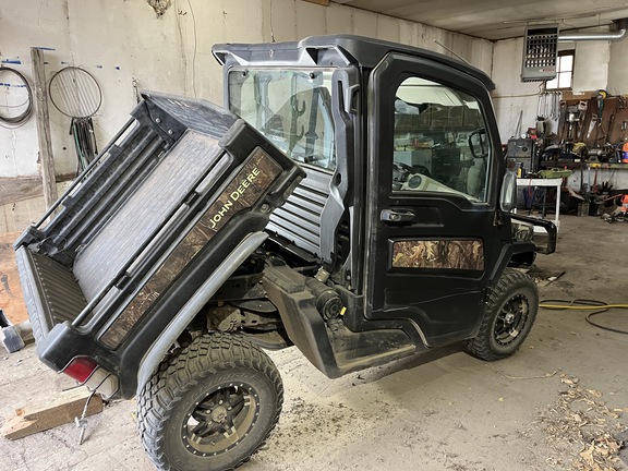 2021 John Deere XUV 835R ATV