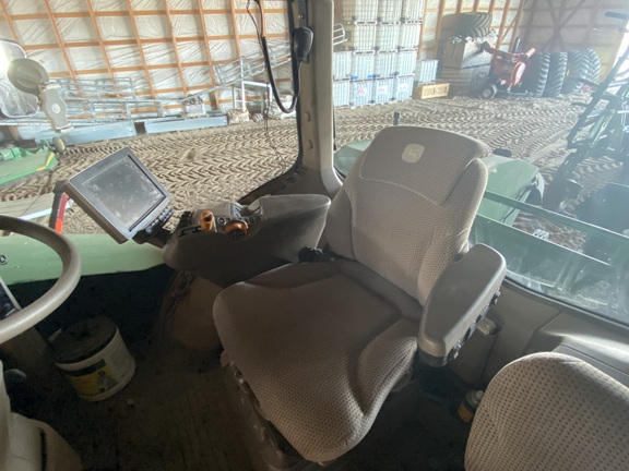 2016 John Deere 9570R Tractor 4WD