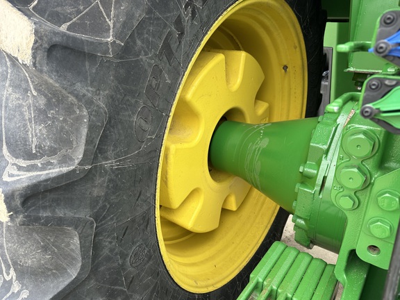 2016 John Deere 9570R Tractor 4WD