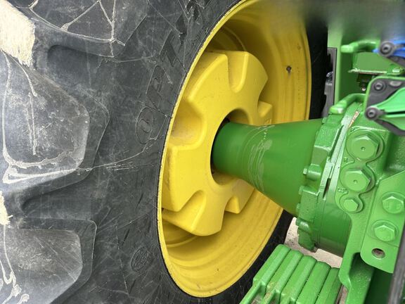 2016 John Deere 9570R Tractor 4WD