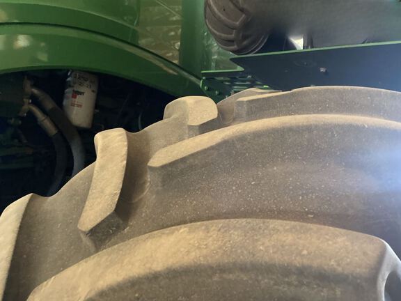 2016 John Deere 9570R Tractor 4WD