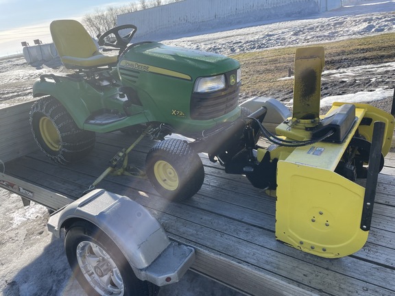 2009 John Deere X720 Garden Tractor