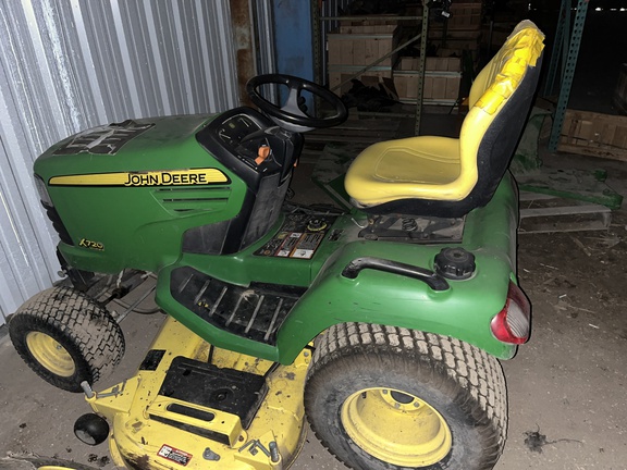 2009 John Deere X720 Garden Tractor