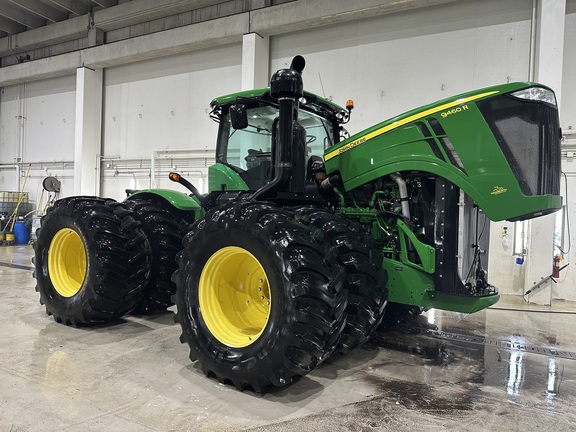 2013 John Deere 9460R Tractor 4WD