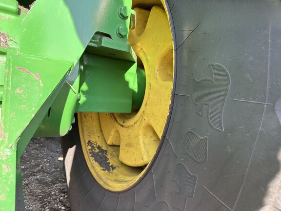 2013 John Deere 9460R Tractor 4WD