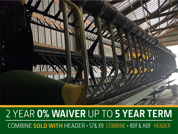 2022 John Deere RD35F Header Combine