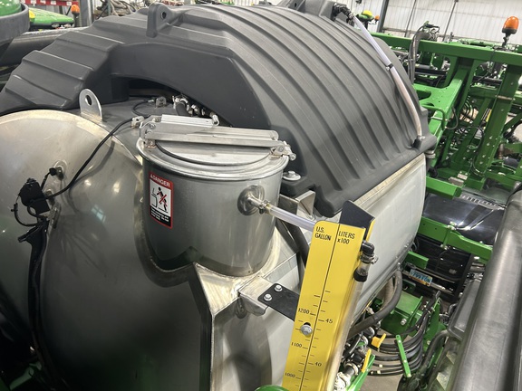 2018 John Deere R4045 Sprayer/High Clearance