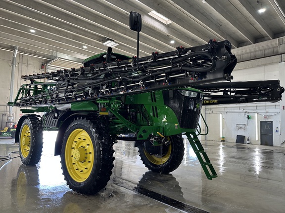 2018 John Deere R4045 Sprayer/High Clearance