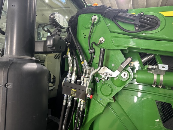 2023 John Deere 6R 175 Tractor