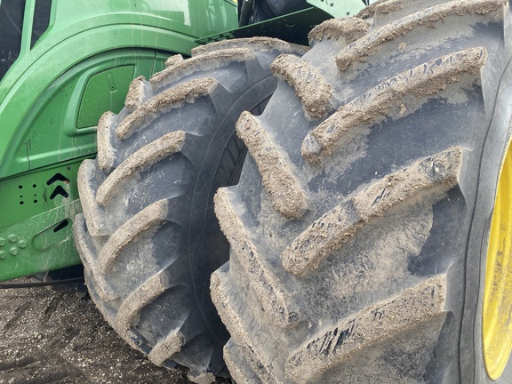 2022 John Deere 9R 590 Tractor 4WD