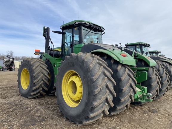 2022 John Deere 9R 590 Tractor 4WD