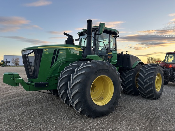 2022 John Deere 9R 590 Tractor 4WD