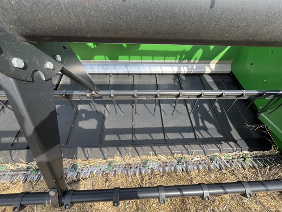 2013 John Deere 640FD Header Combine