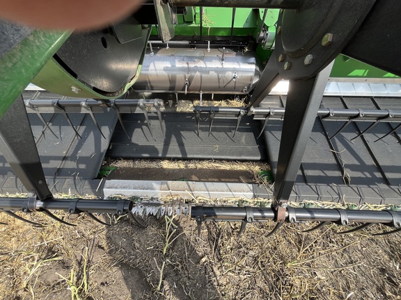 2013 John Deere 640FD Header Combine