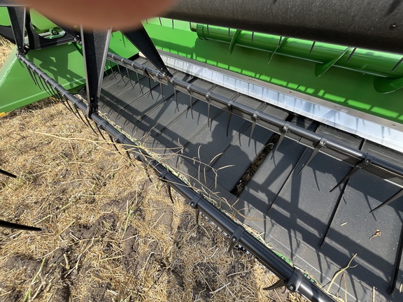 2013 John Deere 640FD Header Combine