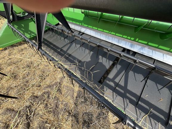 2013 John Deere 640FD Header Combine