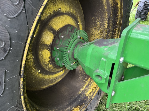 2021 John Deere 1890 Air Seeder