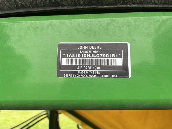 2021 John Deere 1890 Air Seeder