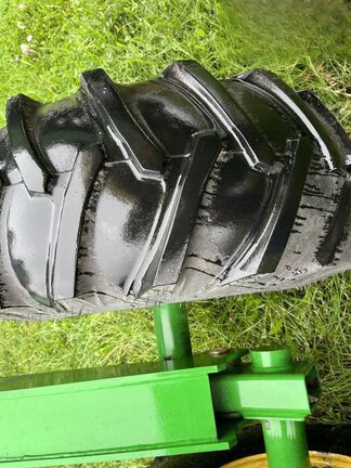 2021 John Deere 1890 Air Seeder
