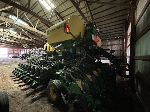 2024 John Deere DB44 Planter