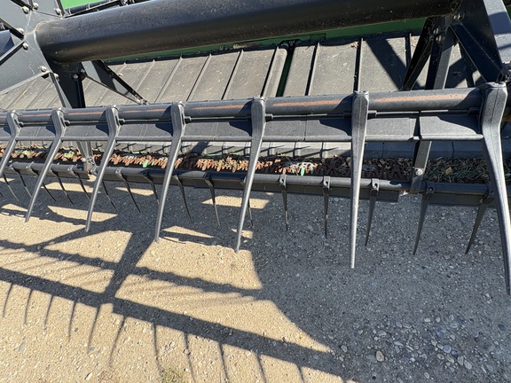 2013 John Deere 640FD Header Combine