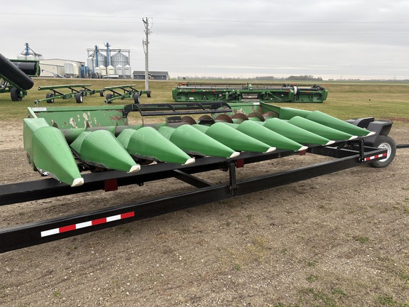 John Deere 822 Header Corn Head