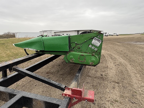 John Deere 822 Header Corn Head