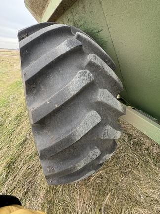 1994 J&M 750 - 14 Grain Cart