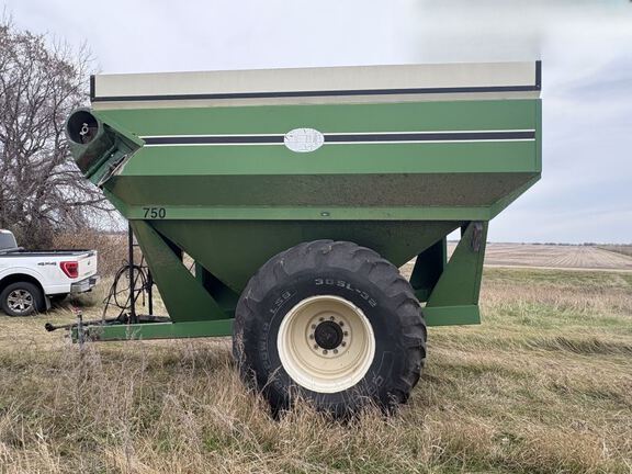 1994 Misc 750-14 Grain Cart