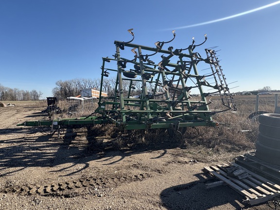 1994 John Deere 980 Field Cultivator