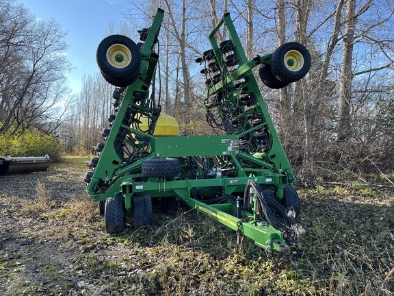 2010 John Deere 1890 Air Seeder
