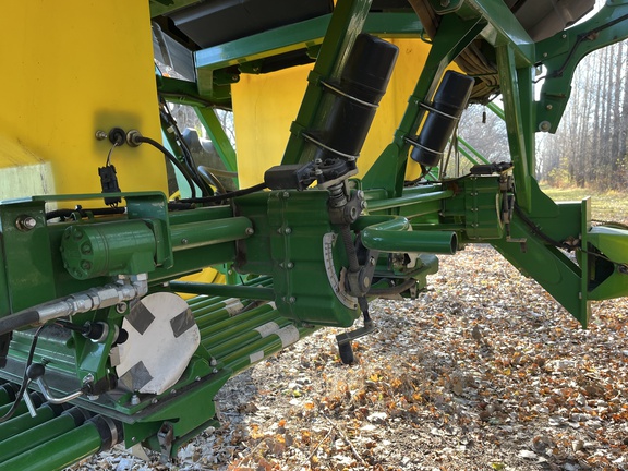 2010 John Deere 1890 Air Seeder