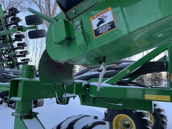 2010 John Deere 1890 Air Seeder