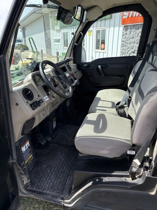 2024 John Deere XUV 835R ATV
