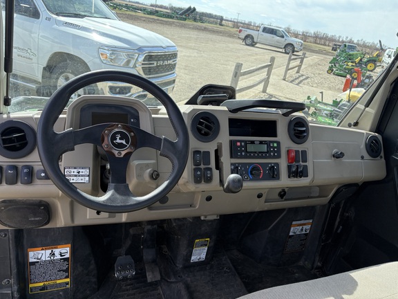 2024 John Deere XUV 835R ATV