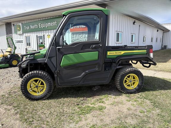 2024 John Deere XUV835R ATV