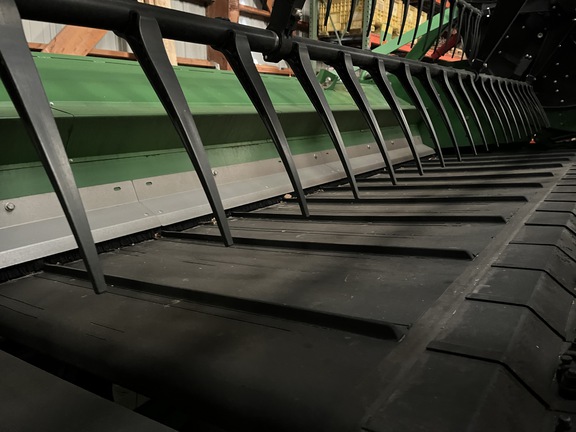 2017 John Deere 645FD Header Combine