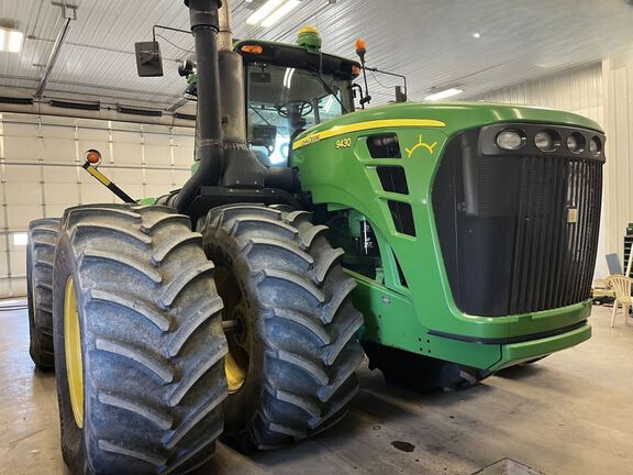 2010 John Deere 9430 Tractor 4WD