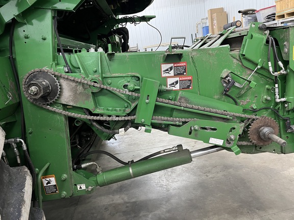 2022 John Deere S780 Combine