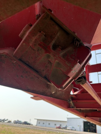 2005 Parker 739 Grain Cart