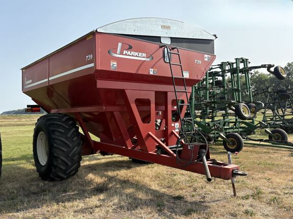 2005 Parker 739 Grain Cart