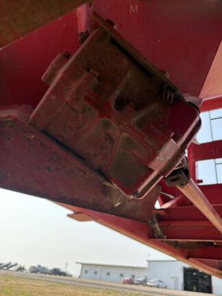 2005 Parker 739 Grain Cart