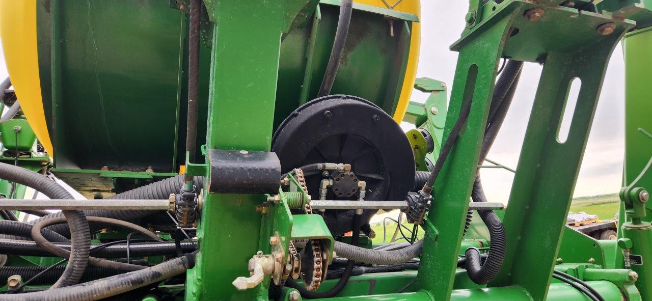 2006 John Deere 1790 Planter