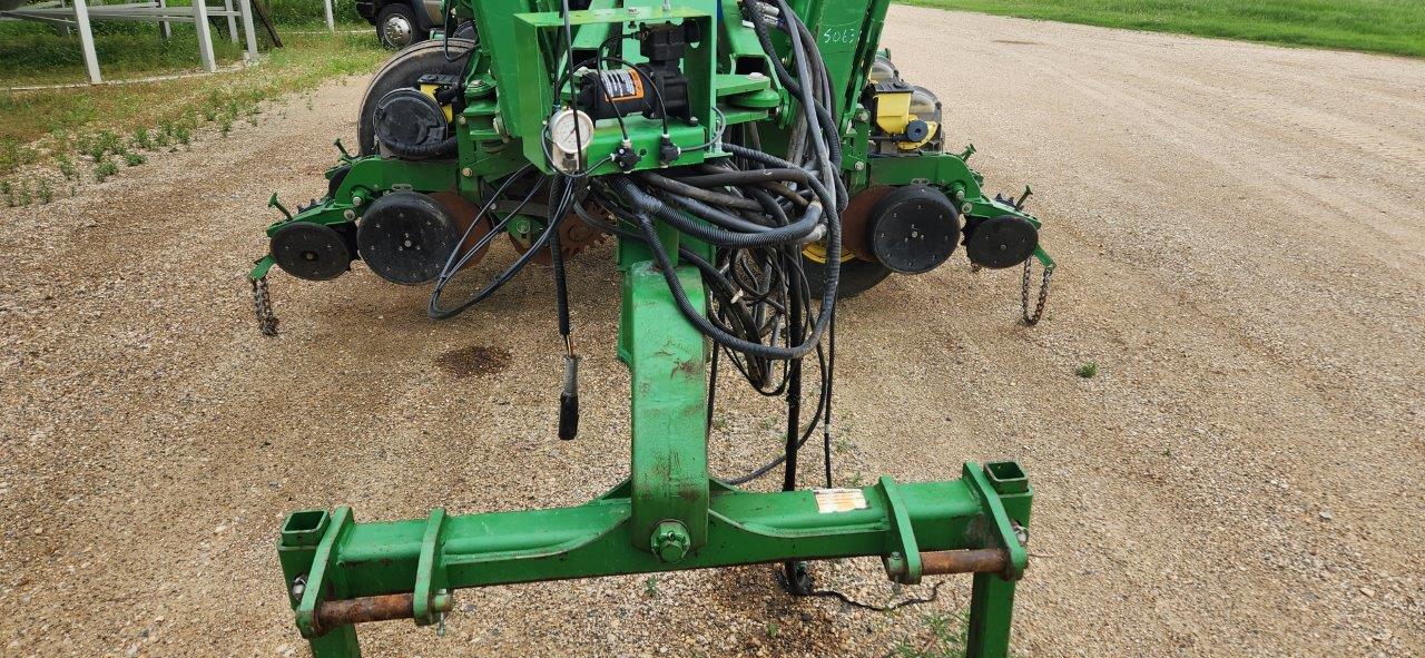 2006 John Deere 1790 Planter