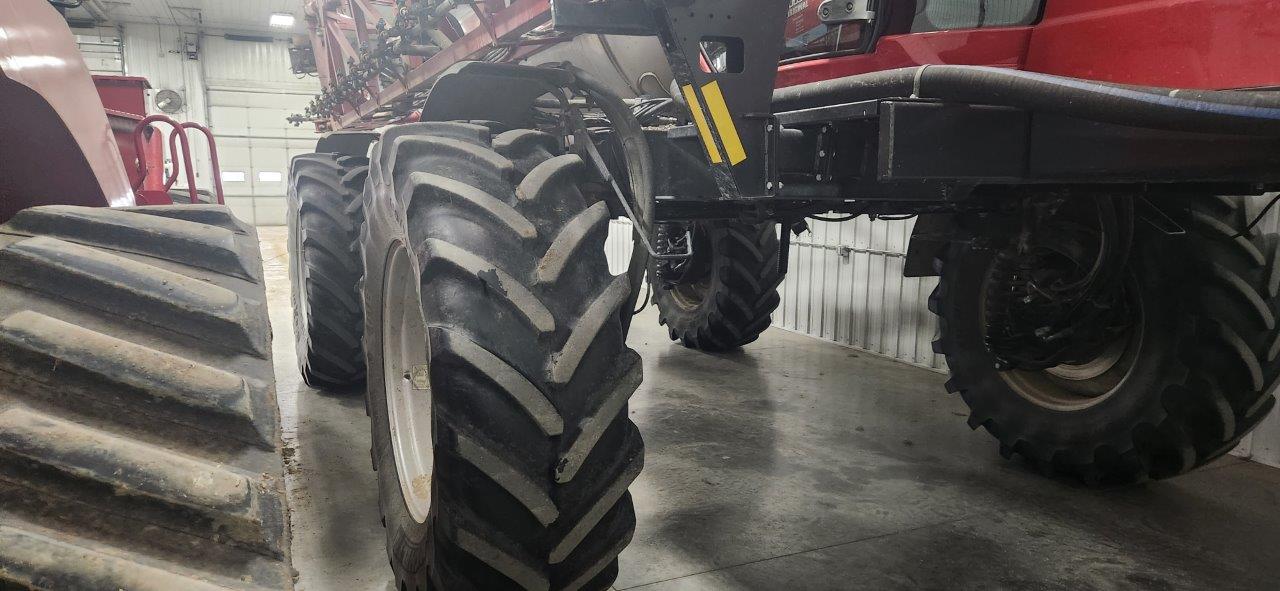 2014 Case IH Patriot 4430 Sprayer/High Clearance