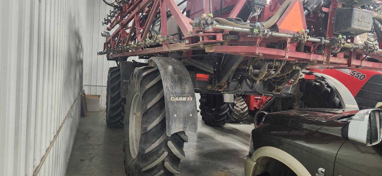 2014 Case IH Patriot 4430 Sprayer/High Clearance