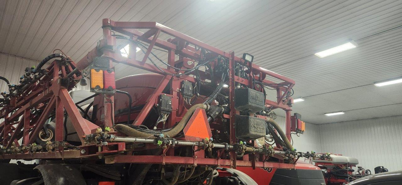 2014 Case IH Patriot 4430 Sprayer/High Clearance