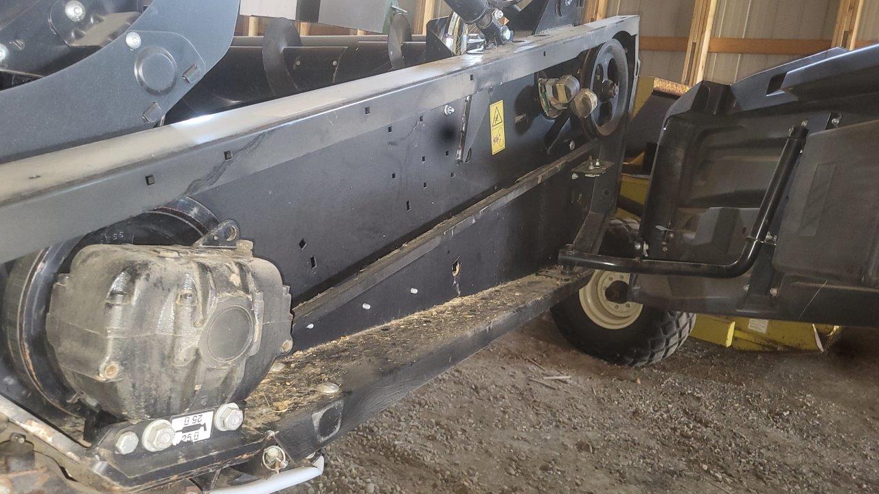 2020 MacDon FD140 Header Draper