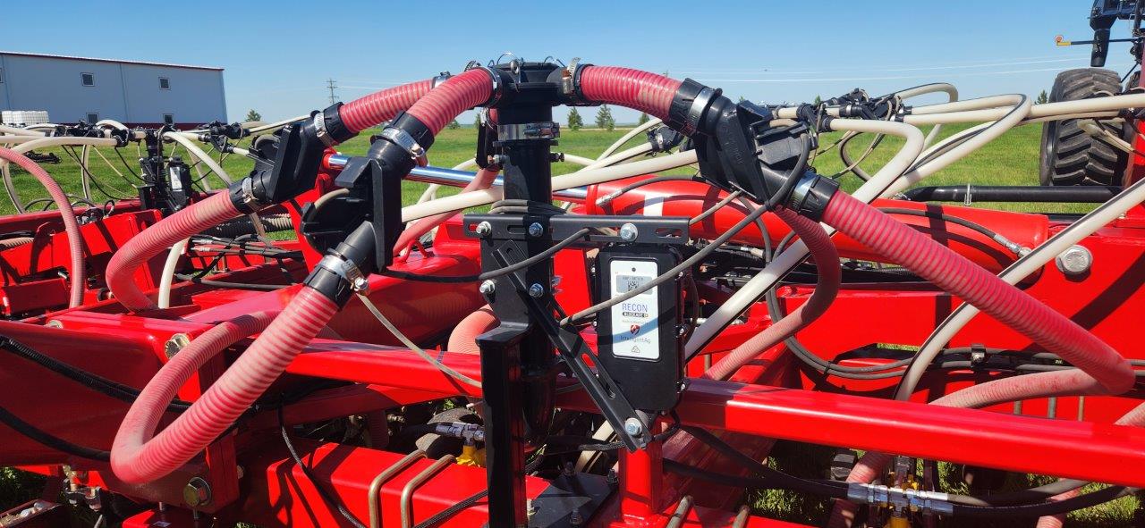 2023 Bourgault 3335 QDA PLX and 9950 tank Air Drill