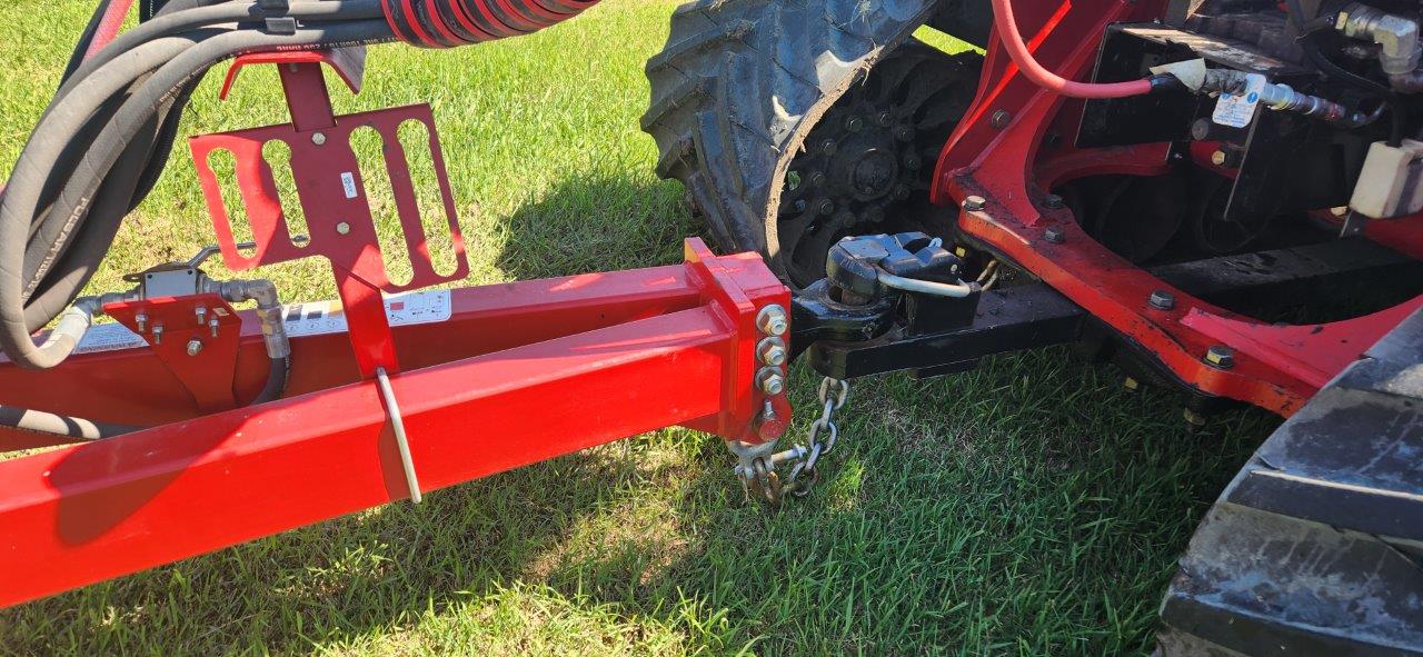 2023 Bourgault 3335 QDA PLX and 9950 tank Air Drill